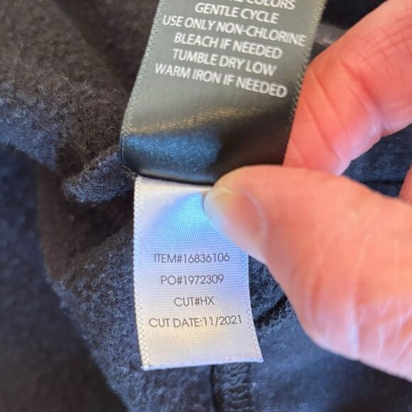 Torrid Sweatshirt Lightning Bolt Relaxed Super Soft Fleece Crew Neck Womens 1X - Picture 10 of 12